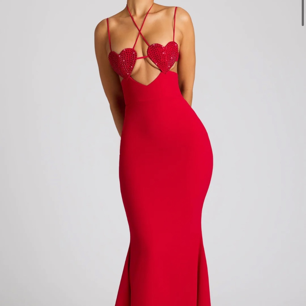 Oh Polly Embellished Heart Cup Detail Evening Gown